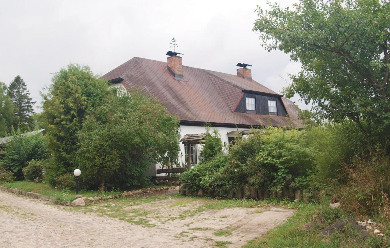 Awesome Home In Sassnitz With Kitchen Exterior foto
